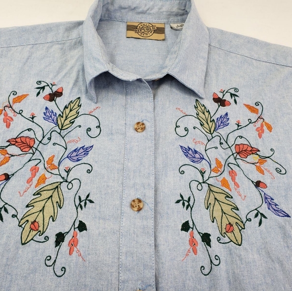 Vintage DENIM REPUBLIC Embroidered Floral SHIRT Button Down LS Women' s Sz LARGE - Picture 15 of 16